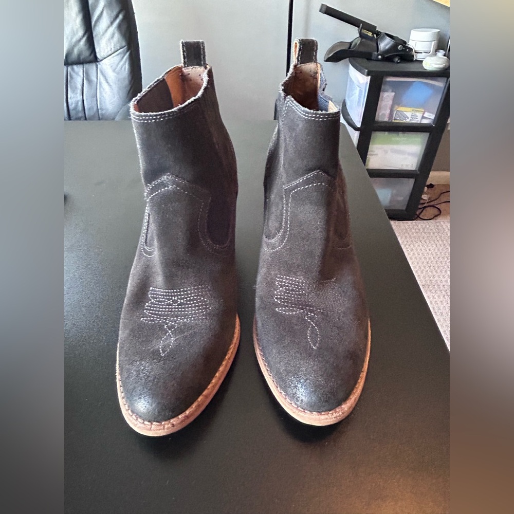 Women’s Charcoal Leather Ankle Boots